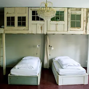 hostel-garten-eden.bestleipzighotels.com/